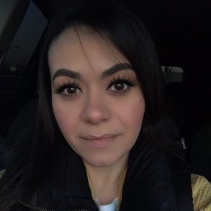 Meet your Posher, Sylvia